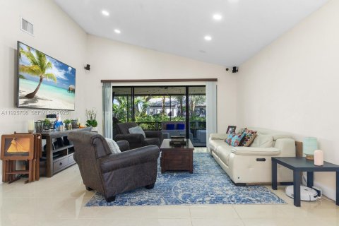 Condominio en venta en Weston, Florida, 2 dormitorios, 138.42 m2 № 1984087 - foto 17