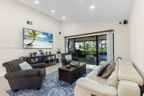 Condominio en venta en Weston, Florida, 2 dormitorios, 138.42 m2 № 1984087 - foto 13