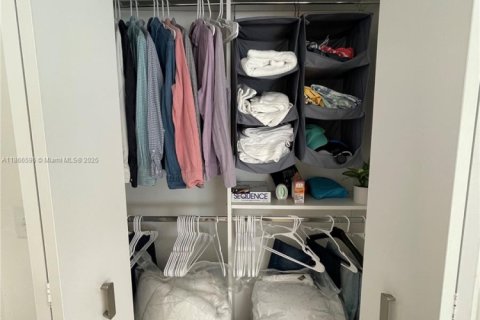 Condominio en alquiler en Miami Beach, Florida, 1 dormitorio, 60.48 m2 № 1979281 - foto 8