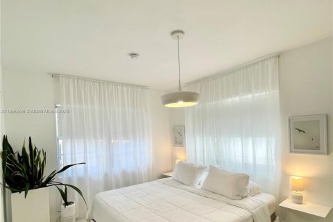 Condominio en alquiler en Miami Beach, Florida, 1 dormitorio, 60.48 m2 № 1979281 - foto 6