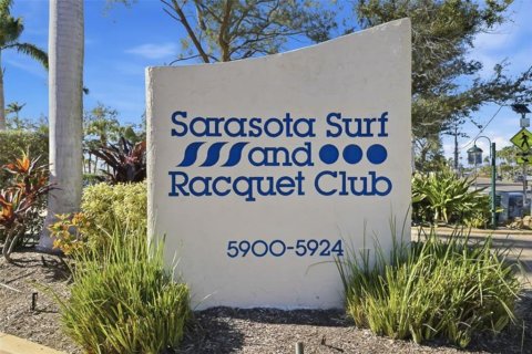 Copropriété à vendre à Sarasota, Floride: 2 chambres, 123.93 m2 № 2102027 - photo 3