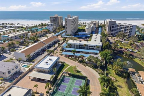 Copropriété à vendre à Sarasota, Floride: 2 chambres, 123.93 m2 № 2102027 - photo 30