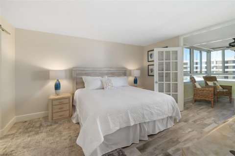 Copropriété à vendre à Sarasota, Floride: 2 chambres, 123.93 m2 № 2102027 - photo 13