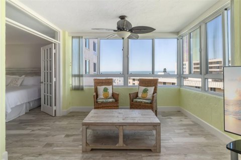 Copropriété à vendre à Sarasota, Floride: 2 chambres, 123.93 m2 № 2102027 - photo 11