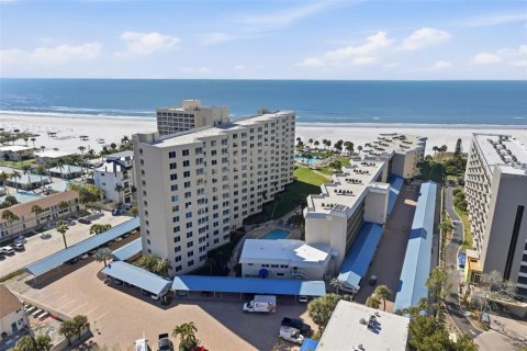 Copropriété à vendre à Sarasota, Floride: 2 chambres, 123.93 m2 № 2102027 - photo 21