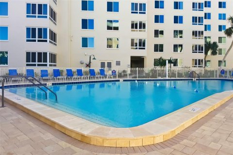 Copropriété à vendre à Sarasota, Floride: 2 chambres, 123.93 m2 № 2102027 - photo 27