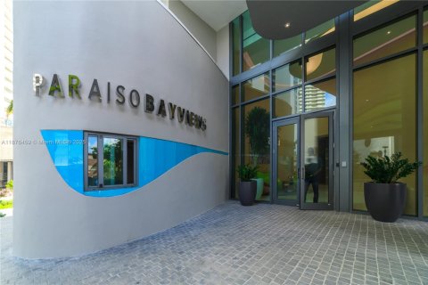 Condo à Miami, Floride, 4 chambres  № 1927094