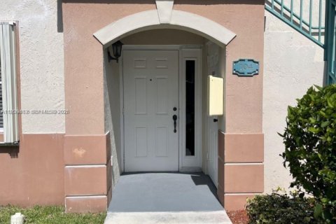 Condo à Homestead, Floride, 2 chambres  № 1998477