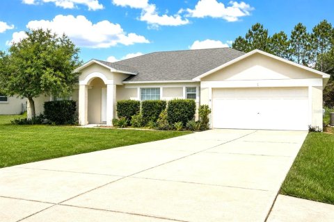 Villa ou maison à Ocala, Floride 3 chambres, 185.8 m2 № 2339772