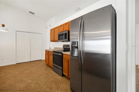 Casa en venta en Ocala, Florida, 3 dormitorios, 185.8 m2 № 2339772 - foto 7
