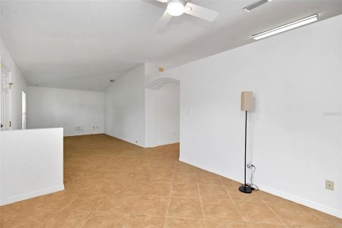 Casa en venta en Ocala, Florida, 3 dormitorios, 185.8 m2 № 2339772 - foto 13