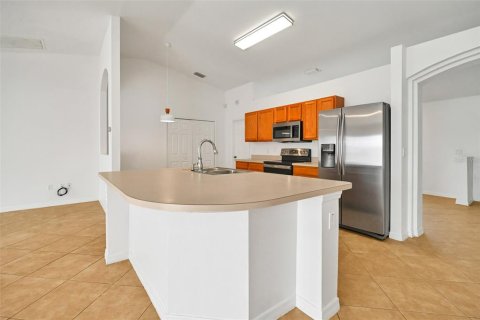 Casa en venta en Ocala, Florida, 3 dormitorios, 185.8 m2 № 2339772 - foto 5