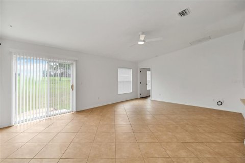 Casa en venta en Ocala, Florida, 3 dormitorios, 185.8 m2 № 2339772 - foto 23