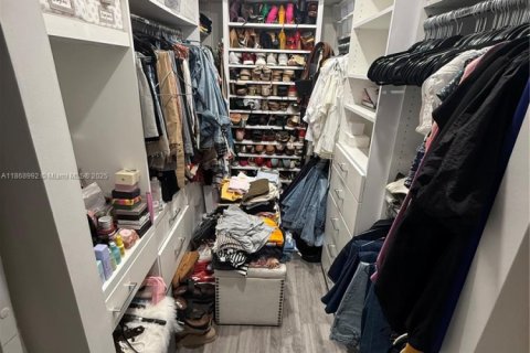 Immobilier commercial à vendre à Miami, Floride: 157.93 m2 № 1896938 - photo 19