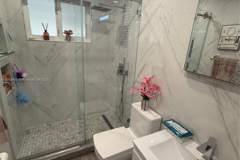 Immobilier commercial à vendre à Miami, Floride: 157.93 m2 № 1896938 - photo 29