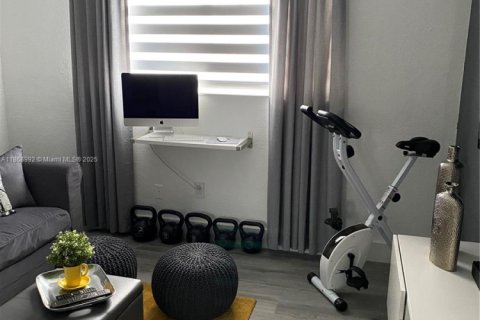 Immobilier commercial à vendre à Miami, Floride: 157.93 m2 № 1896938 - photo 20