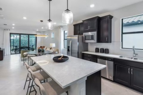 House in DEL WEBB NAPLES in Immokalee, Florida 2 bedrooms, 130 sq.m. № 56941 - photo 1