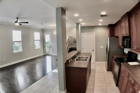 Adosado en alquiler en Orlando, Florida, 3 dormitorios, 184.69 m2 № 1828373 - foto 3