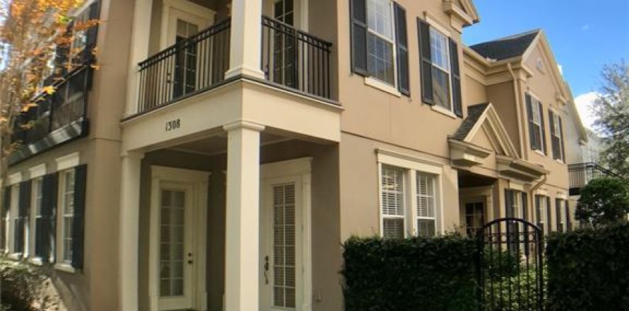 Adosado en Orlando, Florida 3 dormitorios, 184.69 m2 № 1828373