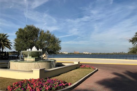 Adosado en alquiler en Orlando, Florida, 3 dormitorios, 184.69 m2 № 1828373 - foto 29