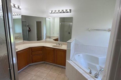 House in BELLALAGO in Kissimmee, Florida 4 bedrooms, 209.68 sq.m. № 1899707 - photo 23