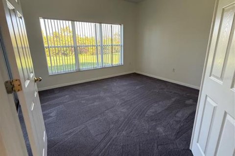 House in BELLALAGO in Kissimmee, Florida 4 bedrooms, 209.68 sq.m. № 1899707 - photo 22