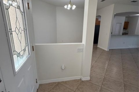 House in BELLALAGO in Kissimmee, Florida 4 bedrooms, 209.68 sq.m. № 1899707 - photo 9