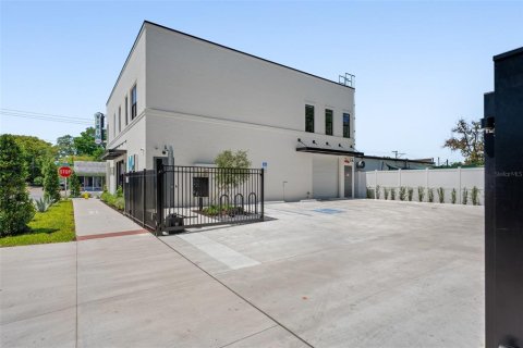 Appartement à louer à Tampa, Floride: 2 chambres, 123.1 m2 № 2092423 - photo 8
