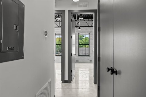 Appartement à louer à Tampa, Floride: 2 chambres, 123.1 m2 № 2092423 - photo 28
