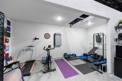 Villa ou maison à vendre à Bronson, Floride: 4 chambres, 196.86 m2 № 2291257 - photo 6