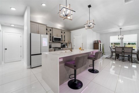 Villa ou maison à vendre à Bronson, Floride: 4 chambres, 196.86 m2 № 2291257 - photo 15