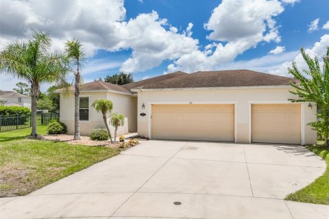 House in Daytona Beach, Florida 3 bedrooms, 184.32 sq.m. № 2219593 - photo 3