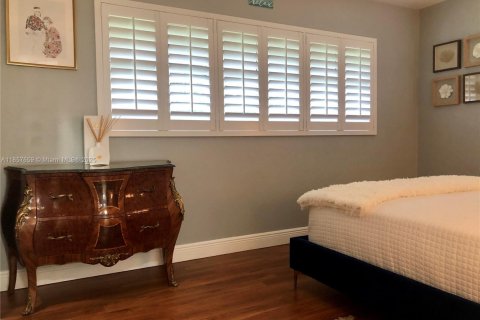 Villa ou maison à louer à West Miami, Floride: 3 chambres, 103.77 m2 № 1882314 - photo 27