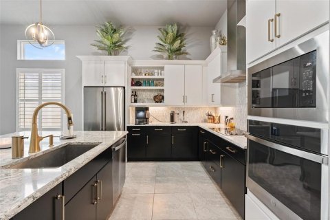 Casa en venta en Daytona Beach, Florida, 4 dormitorios, 197.7 m2 № 2145174 - foto 8