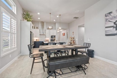 Casa en venta en Daytona Beach, Florida, 4 dormitorios, 197.7 m2 № 2145174 - foto 11