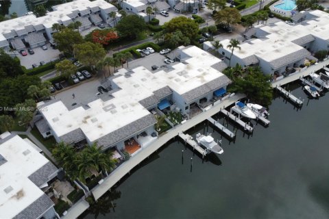 Copropriété à vendre à Sunny Isles Beach, Floride: 3 chambres, 210.42 m2 № 1943204 - photo 7