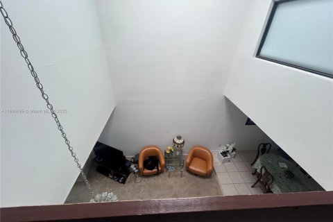 Copropriété à vendre à Sunny Isles Beach, Floride: 3 chambres, 210.42 m2 № 1943204 - photo 20