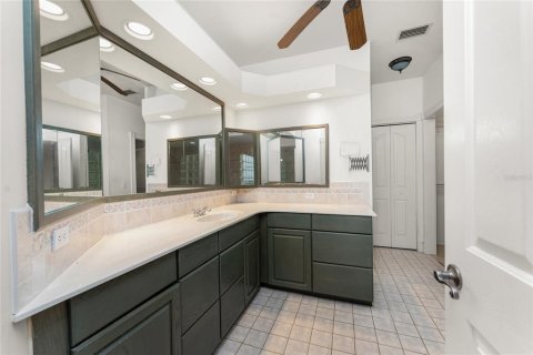 House in Englewood, Florida 4 bedrooms, 250.37 sq.m. № 1602810 - photo 26