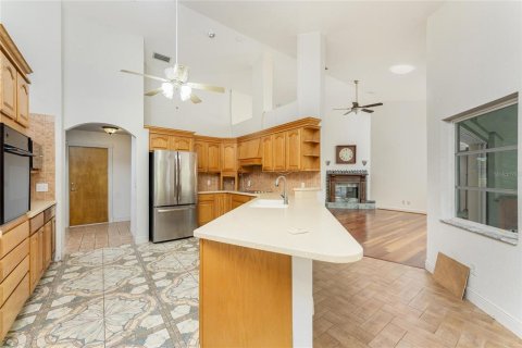 House in Englewood, Florida 4 bedrooms, 250.37 sq.m. № 1602810 - photo 14