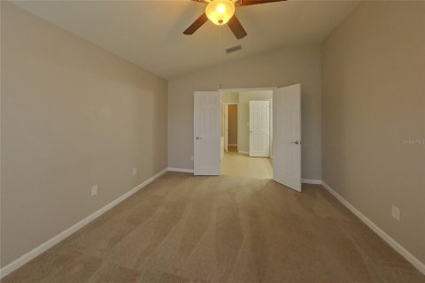 Villa ou maison à louer à Brooksville, Floride: 4 chambres, 156.45 m2 № 2416448 - photo 6