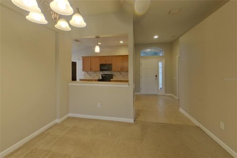 Villa ou maison à louer à Brooksville, Floride: 4 chambres, 156.45 m2 № 2416448 - photo 3