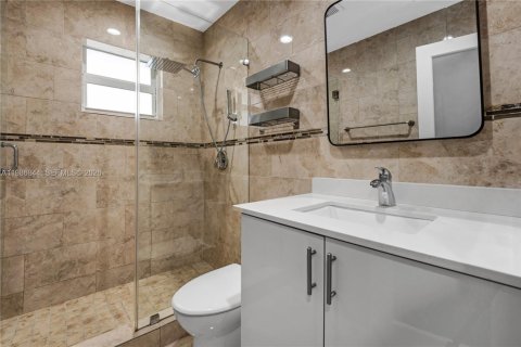 Снять в аренду кондоминиум в Дорал, Флорида 2 спальни, 79.62м2, № 2044850 - фото 19