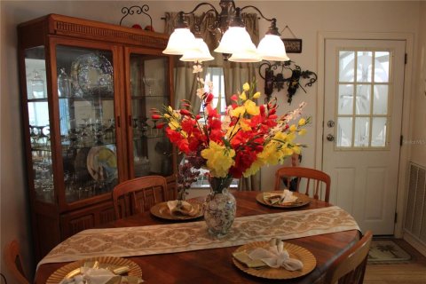 Apartamento en alquiler en Ellenton, Florida, 2 dormitorios, 130.43 m2 № 231579 - foto 9