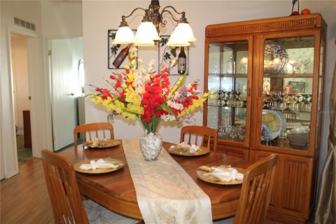 Apartamento en alquiler en Ellenton, Florida, 2 dormitorios, 130.43 m2 № 231579 - foto 8