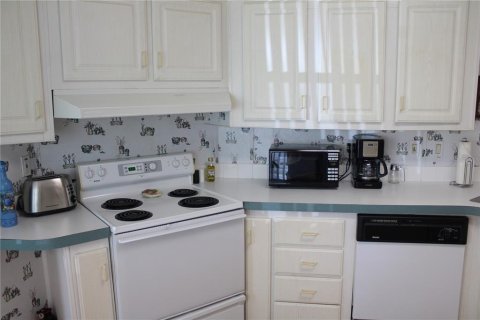 Apartamento en alquiler en Ellenton, Florida, 2 dormitorios, 130.43 m2 № 231579 - foto 4