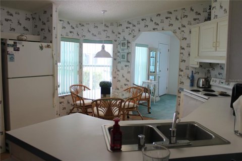 Apartamento en alquiler en Ellenton, Florida, 2 dormitorios, 130.43 m2 № 231579 - foto 5