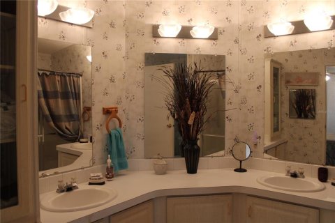 Apartamento en alquiler en Ellenton, Florida, 2 dormitorios, 130.43 m2 № 231579 - foto 16