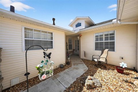 Villa ou maison à vendre à Leesburg, Floride: 2 chambres, 104.05 m2 № 2196494 - photo 4