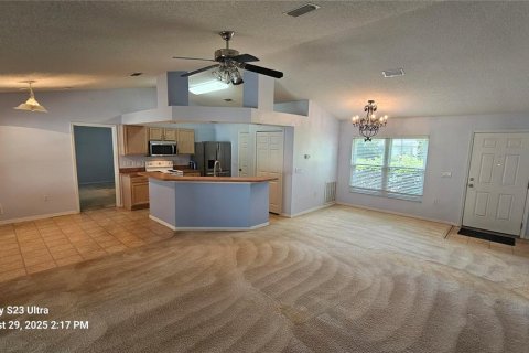 Casa en alquiler en Palm Coast, Florida, 3 dormitorios, 127.83 m2 № 1908325 - foto 3