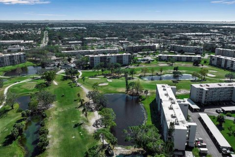 Condo in Bradenton, Florida, 2 bedrooms  № 1513993 - photo 7